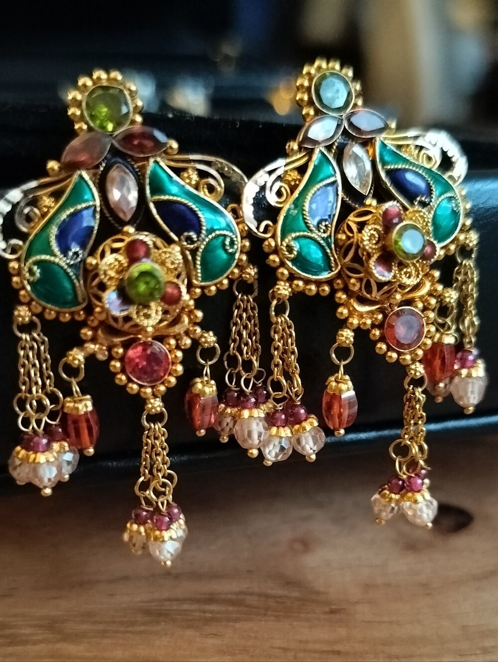 Unique 21k solid gold earrings!